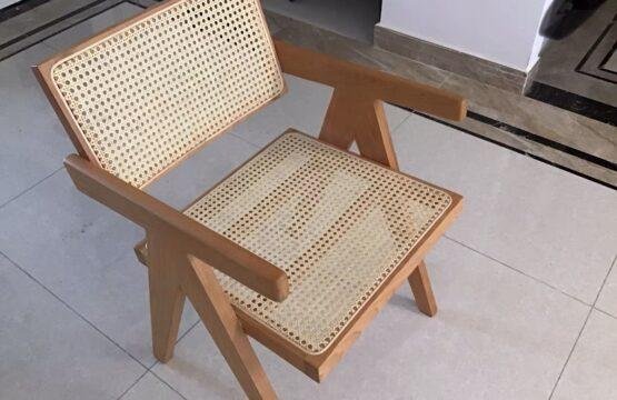 Dining table chai 1
