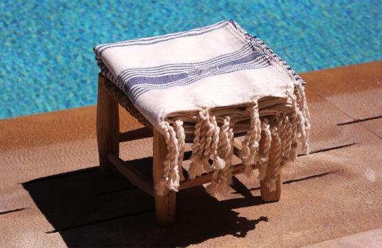 grande fouta bleu majorelle piscine