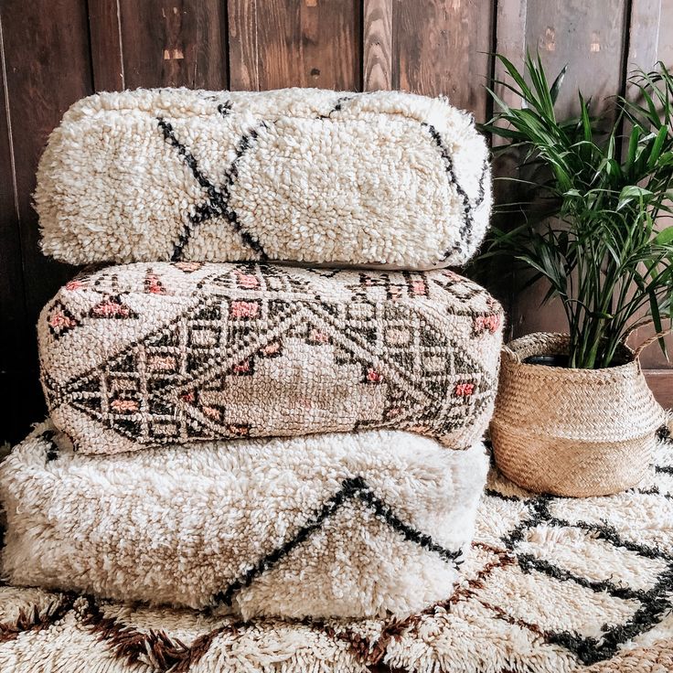 Beni Ourain Poufs: Moroccan Beauty