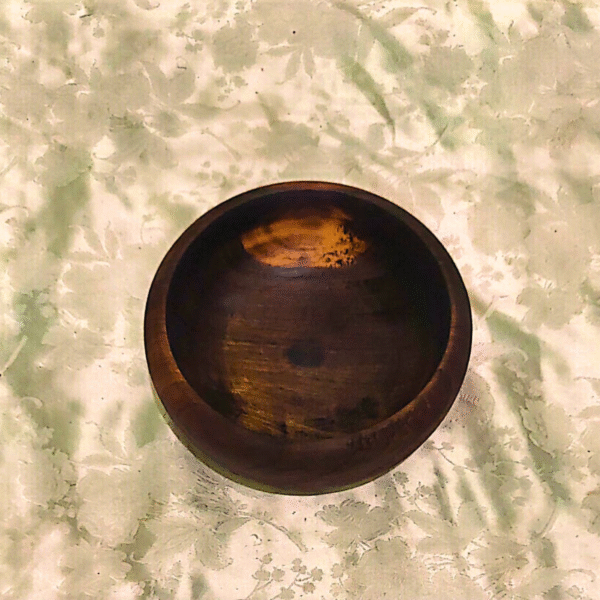 Walnut Salad Bowl - Image 4